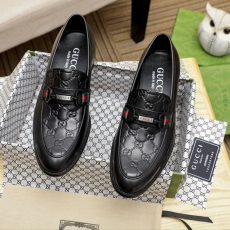 Gucci Leather Shoes